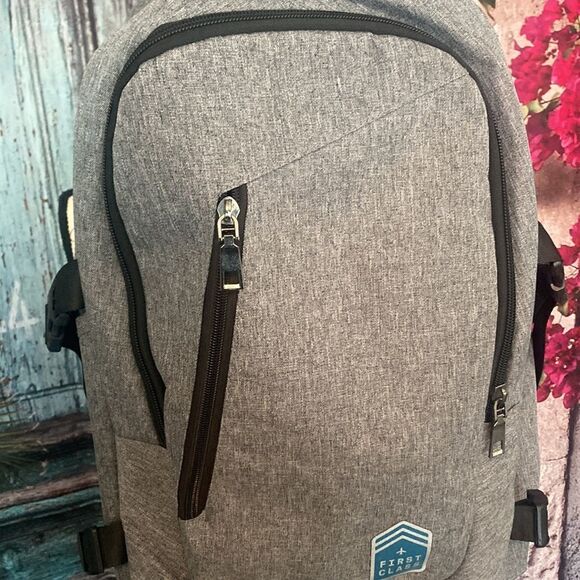 No brand grey and black backpack , has many pockets and zippers , EUC - Picture 3 of 11